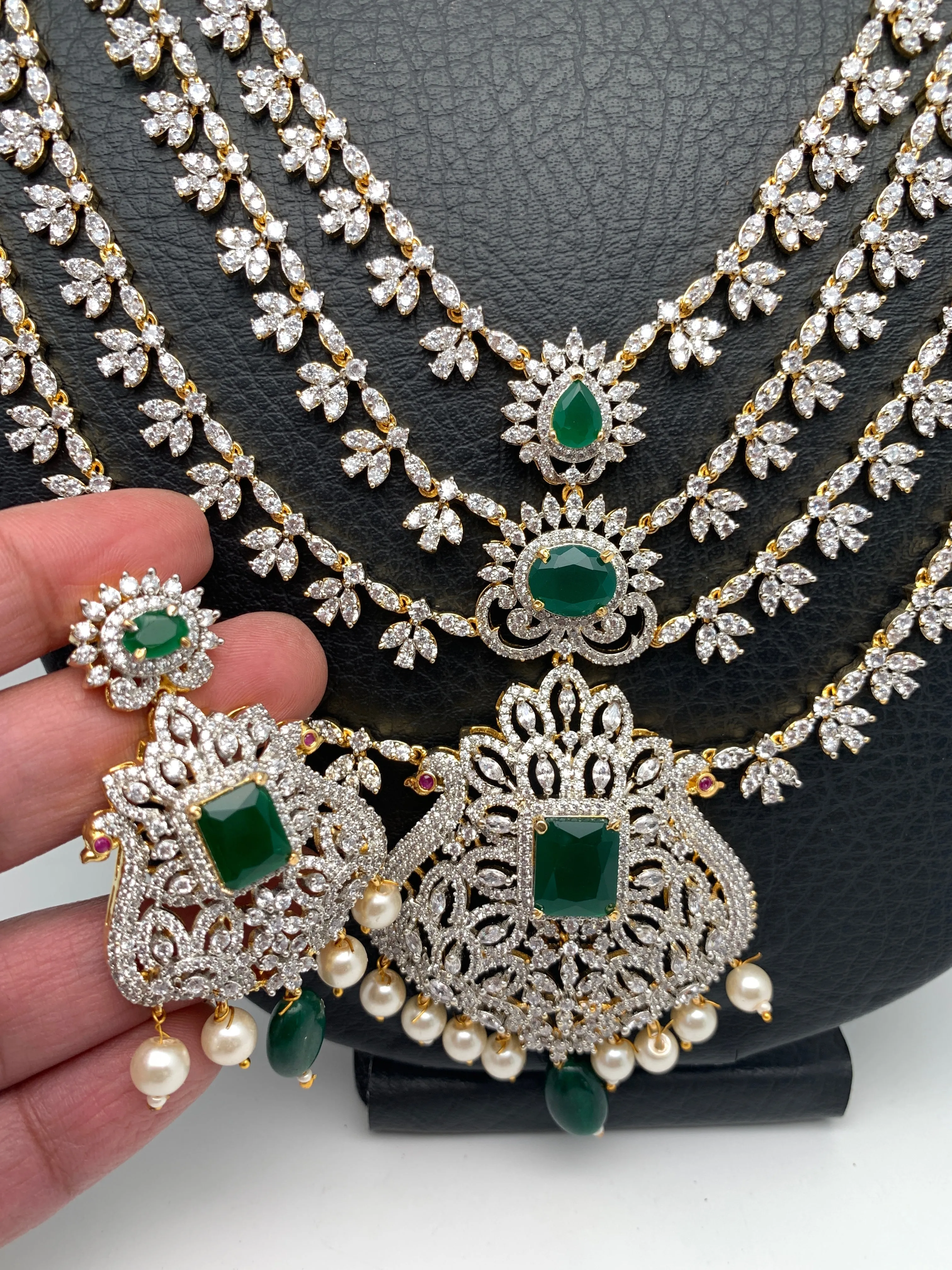 AD Emerald Green Stone Four Layer Char Lada Long Necklace