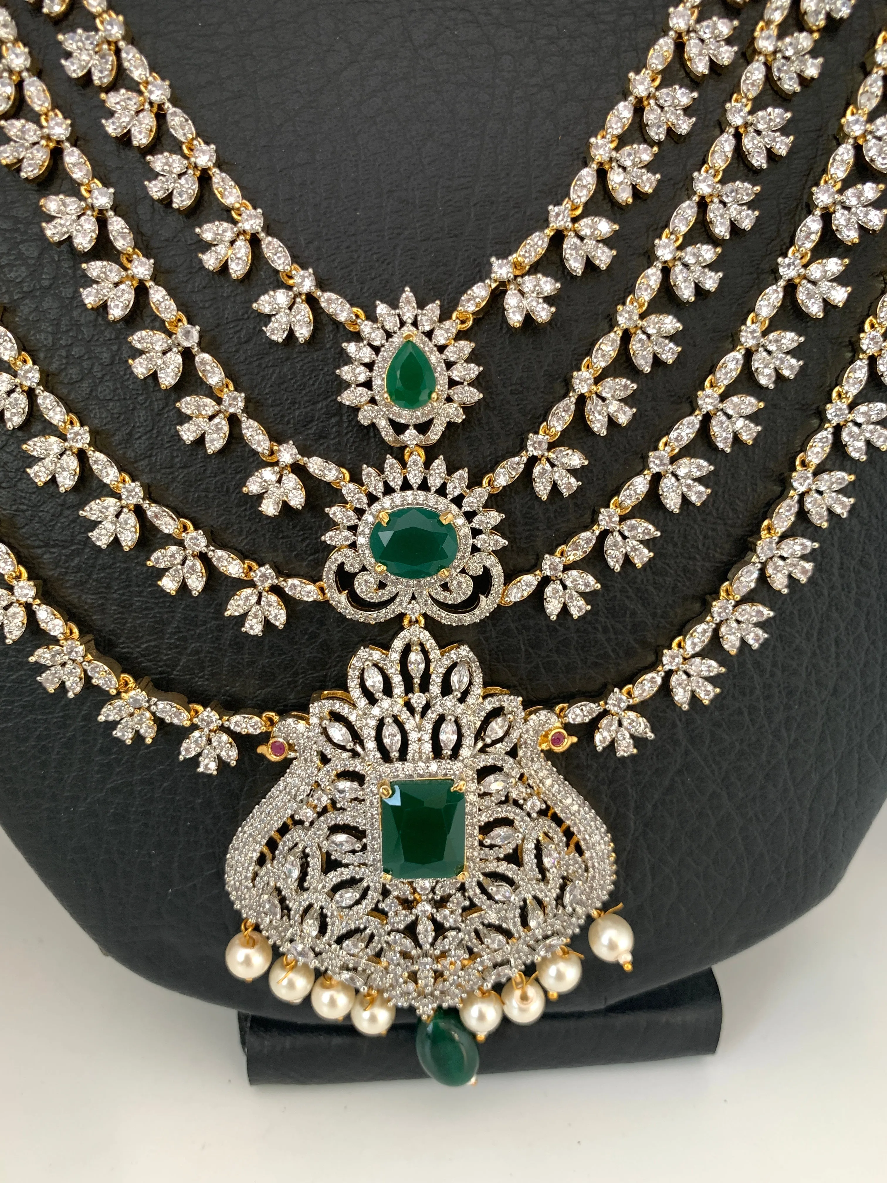 AD Emerald Green Stone Four Layer Char Lada Long Necklace