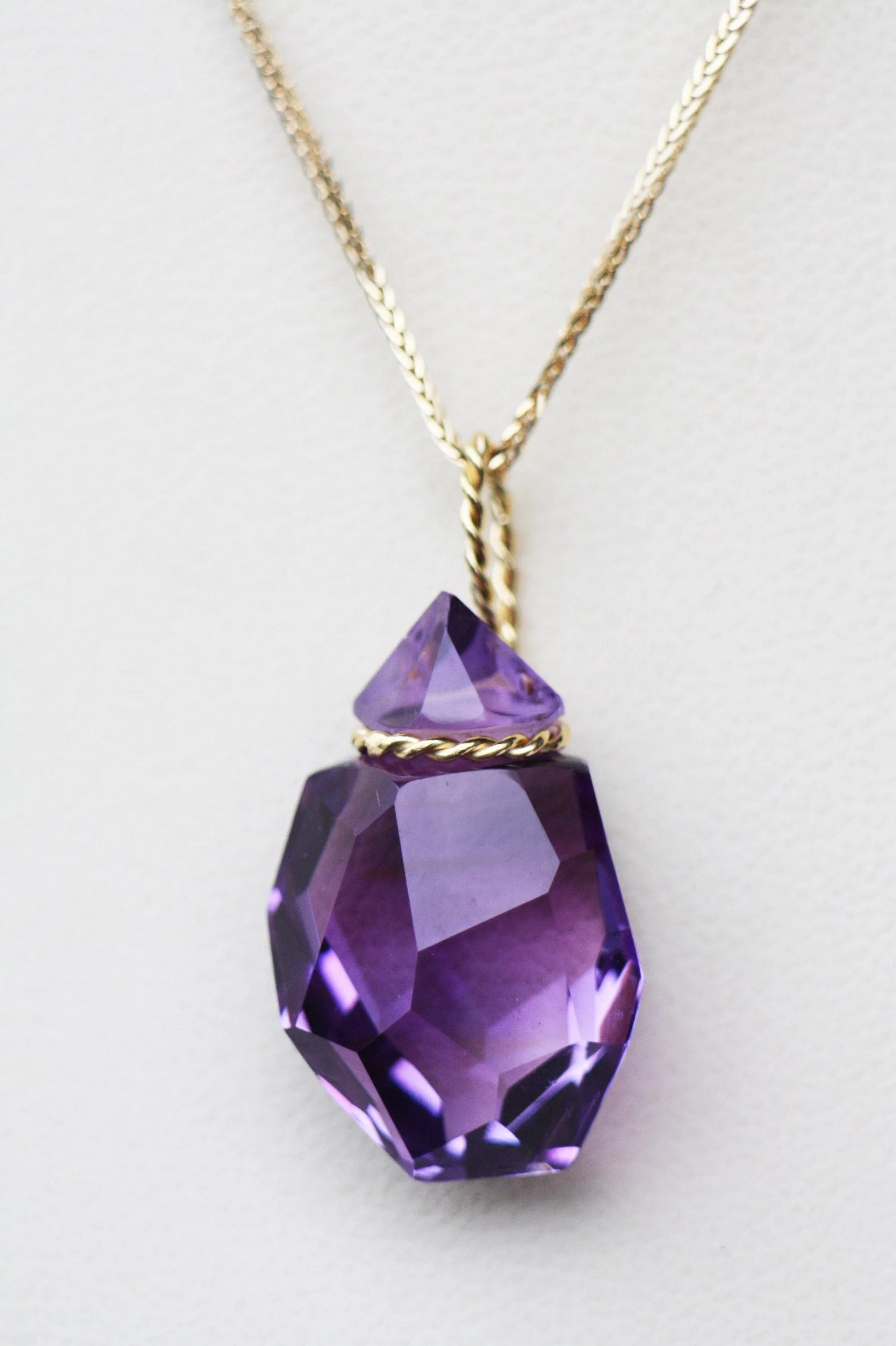 Amethyst necklace set with  Gold K18