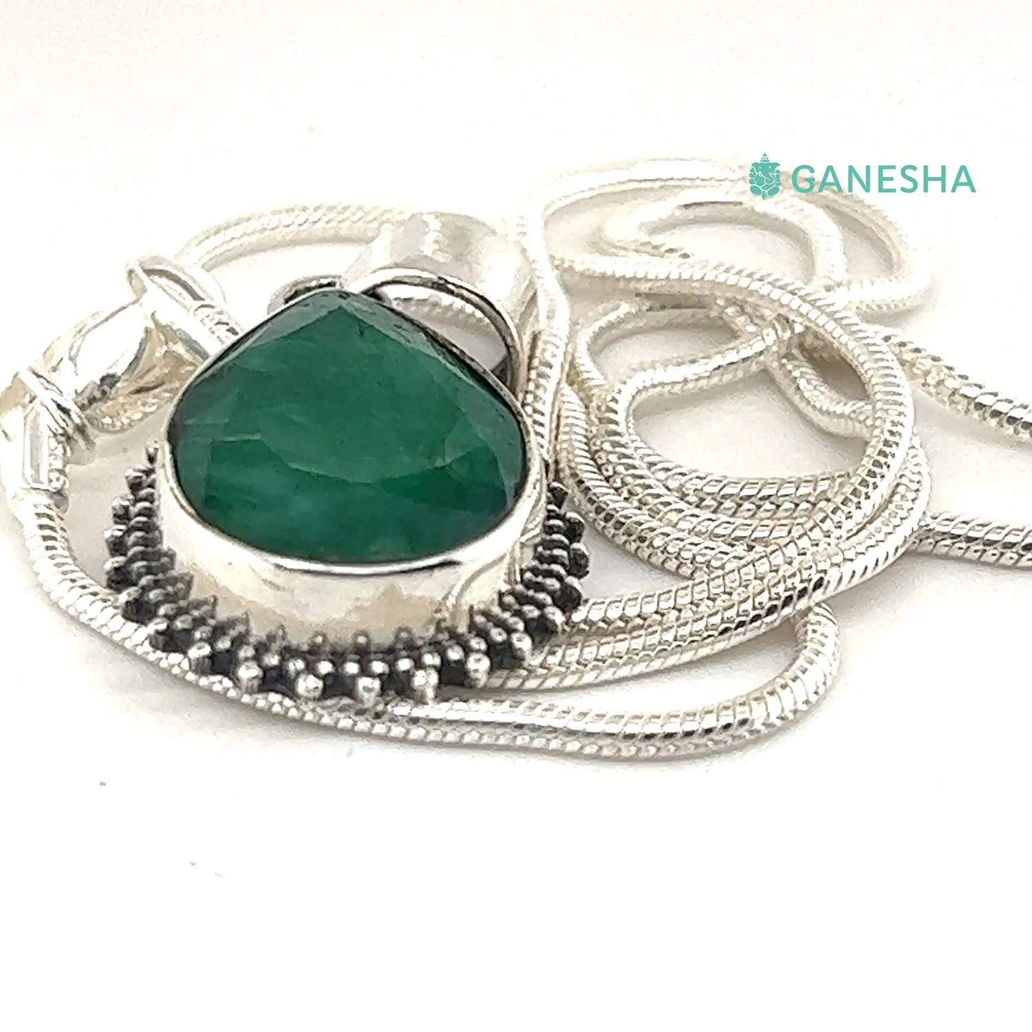 Faceted Emerald Tear Drop (925) Sterling Silver Jewellery Gift Set With Free Chain
