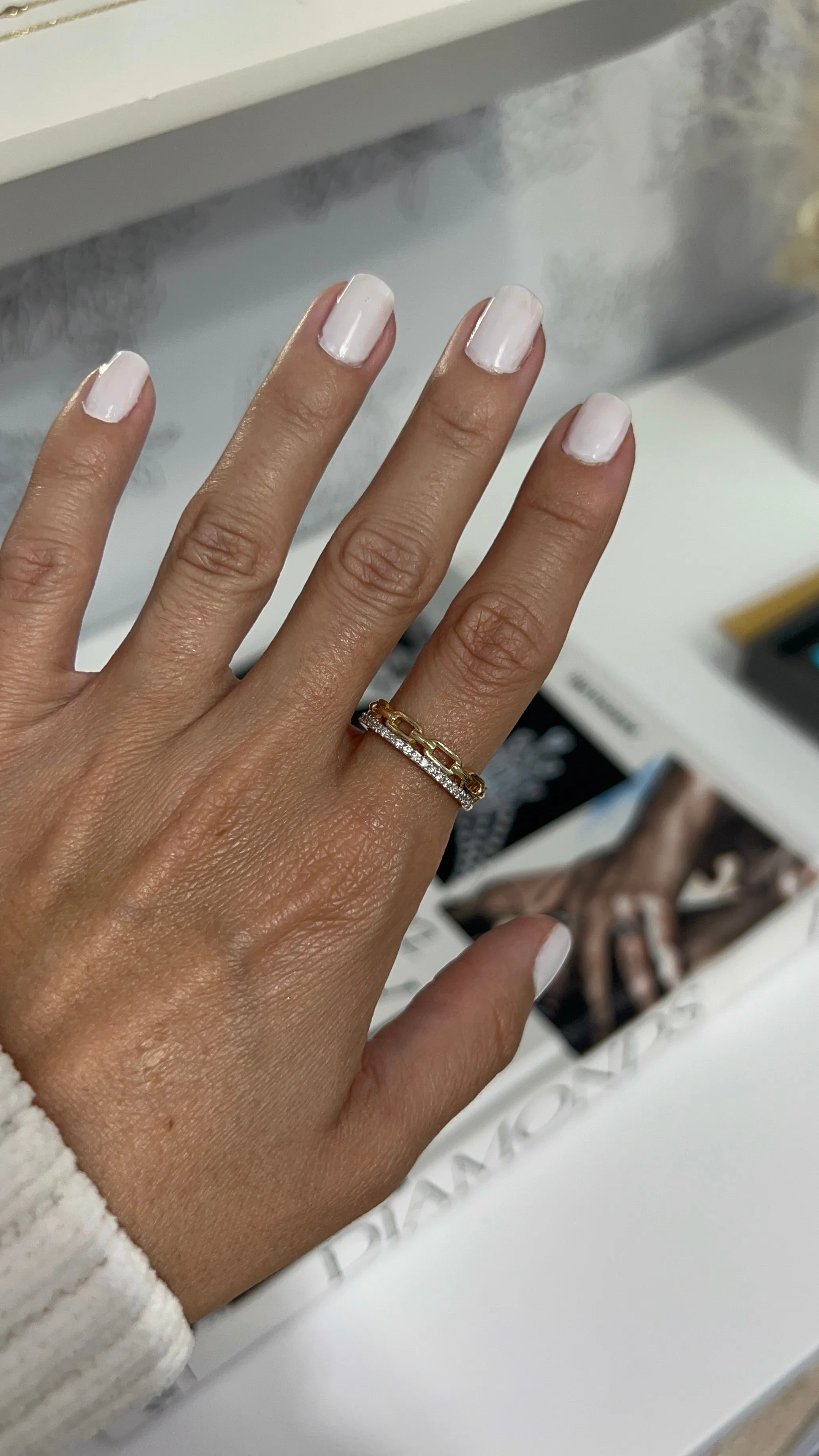 Pave Diamond Link Ring